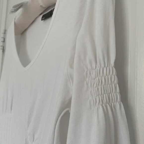 Mexx Top. - Picture 1 of 6